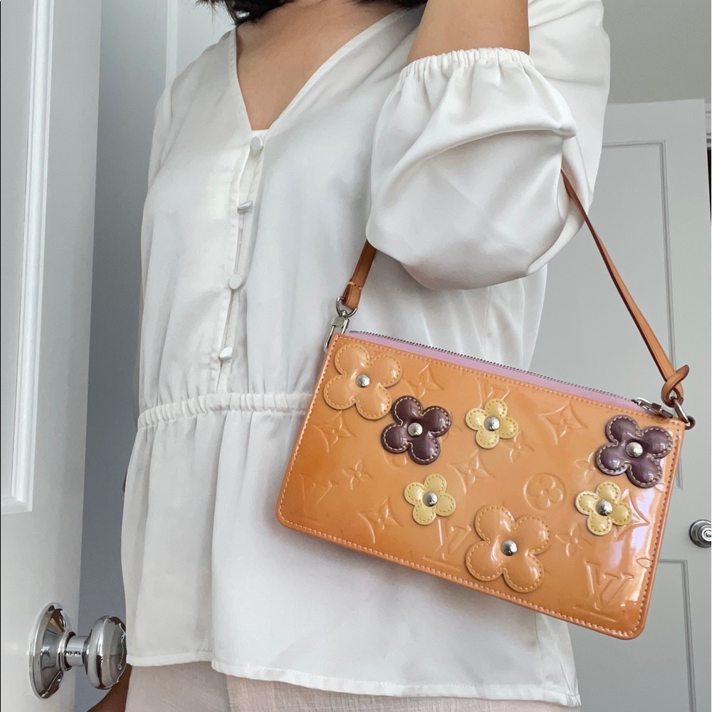 Louis Vuitton Lexington Pochette